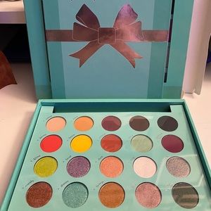 BH Daisy Marquez Palette